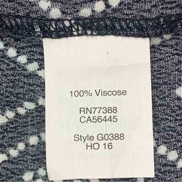 Madewell Boho Top Size XS Black and White Aztec Print Lace Up Long Sleeve - Picture 10 of 10